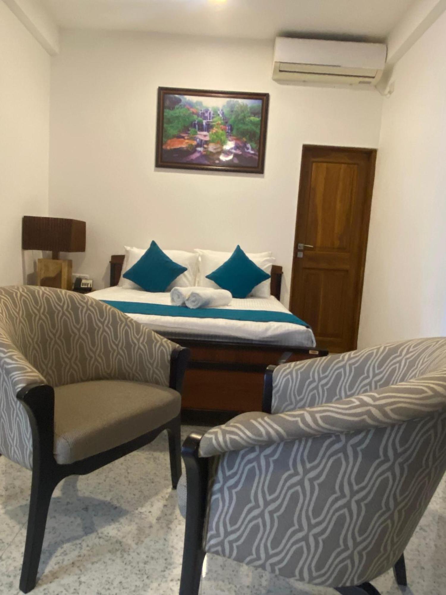 Trinco Beach Resort Trincomalee Dış mekan fotoğraf