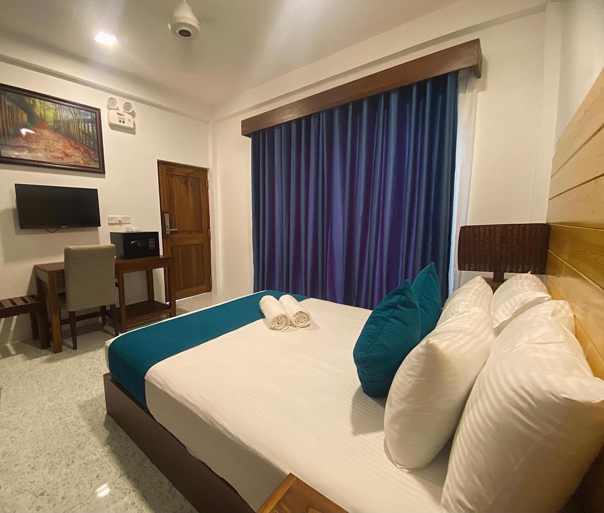 Trinco Beach Resort Trincomalee Dış mekan fotoğraf